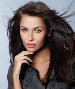 frumusetea-unei-femei-si-siguranta-pe-sine-este-la-varsta-de-32-de-ani