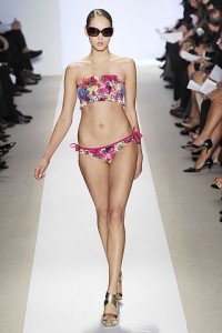 moda-pe-plaja-in-vara-2009-moda-la-mare-2009