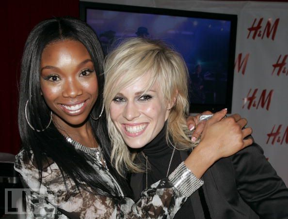 Muzica noua – Brandy ft Natasha Bedingfield – Fall