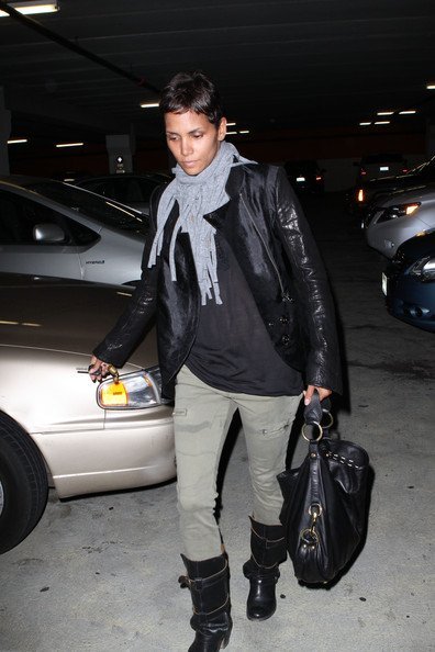Halle+Berry+Accessories+8q31RqCPVKNl