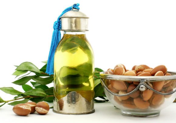 10 beneficii ale uleiului de argan pentru piele si par