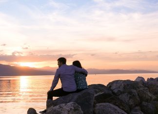 7 lucruri pe care barbatii le iubesc cel mai mult la femeia pe care o au alaturi!