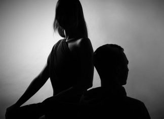 Sotul tau te ignora? 10 moduri de a-l face sa se deschida fata de tine