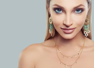 Trenduri in showbiz: vezi ce modele de cercei poartă vedetele!