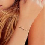 DYI: Idei de tatuaje mici pentru femei si semnificatia lor