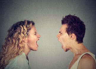 7 semne ale abuzului emotional intr-o relatie, casatorie sau prietenie